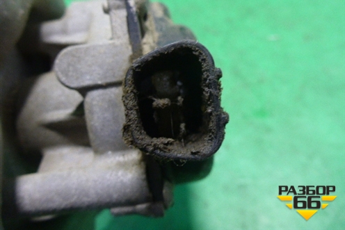 Моторчик стеклоочистителя передний для Mitsubishi Lancer-9  с 2003-2008г (Лансер)