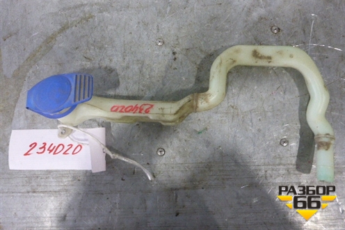 Горловина бачка омывателя лобового стекла (7L5955463B) для Volkswagen Touareg c 2002-2010г (Туарег)