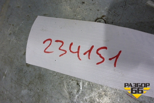 Ручка наружная двери передней правой для Volkswagen Touareg c 2002-2010г (Туарег)