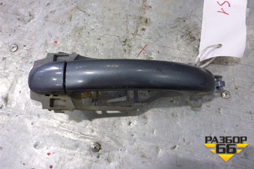 Ручка наружная двери передней правой для Volkswagen Touareg c 2002-2010г (Туарег)