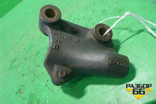 Кронштейн переднего стабилизатора левый  (557714) для Renault TRUCK Premium 2 с 2005-2013г (Премиум 2)