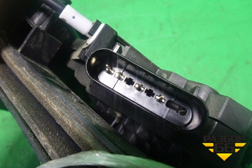 Замок двери задней правой (4 контакта) (BM5AA26412AE) для Ford Focus 3 с 2011г (Фокус)