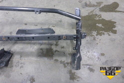 Усилитель торпедо для Mercedes Benz TRUCK Axor 2 с 2004г (Аксор)