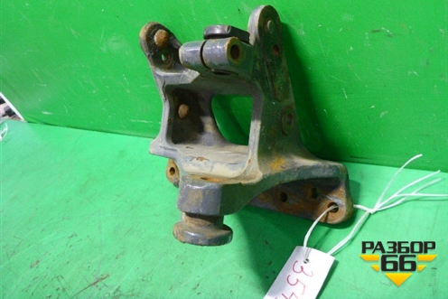 Кронштейн крепления передней рессоры (левый передний) (20467700) для Volvo TRUCK FM с 2001-2013г (ФМ)