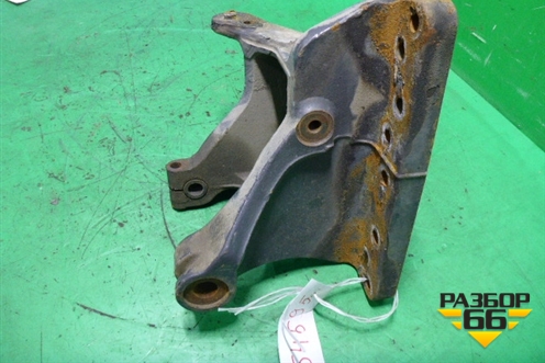 Кронштейн крепления передней рессоры (правый передний) (20467701) для Volvo TRUCK FM с 2001-2013г (ФМ)