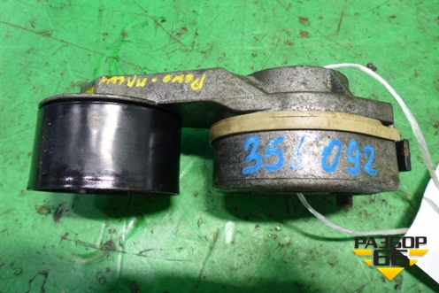 Ролик натяжитель ремня навесного оборудования (DXI11) для Renault TRUCK Premium 2 с 2005-2013г (Премиум 2)