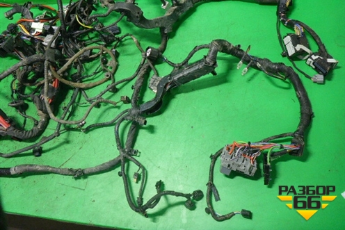 Проводка подкапотная (2.0л B4204T11) для Volvo XC60 с 2008-2017г (ХС60)