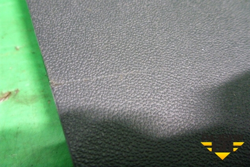 Обшивка стойки задняя нижняя левая (9676480577) для Peugeot 301 с 2013г