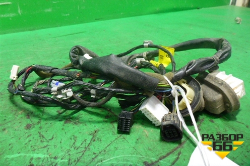 Проводка двери передней правой (8271031024) для Ssang Yong Actyon Sport с 2012 (Актион Спорт)