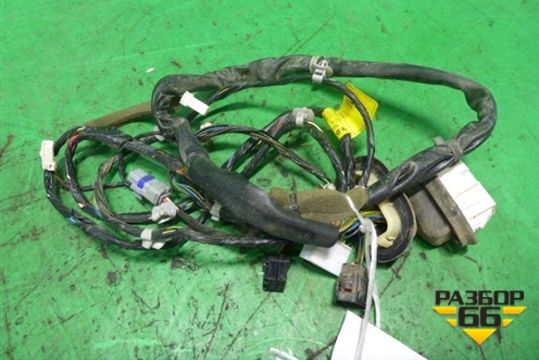 Проводка двери передней правой (8271031024) для Ssang Yong Actyon Sport с 2012 (Актион Спорт)