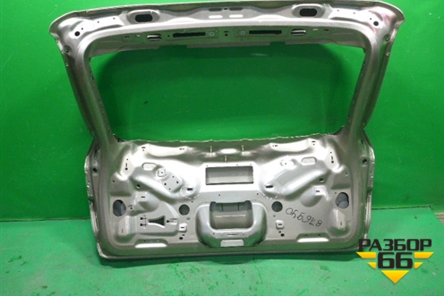 Дверь багажника без стекла (после 2014г) (95851201110GRV) для Porsche Cayenne с 2010-2017г (Каен)