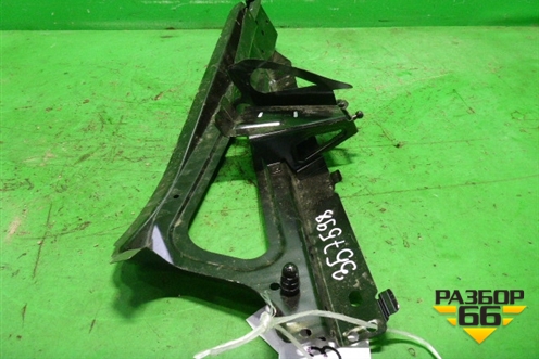 Кузовной элемент (стойка задняя правая новый) (7P5805889) для Porsche Cayenne с 2003-2010г (Каен)