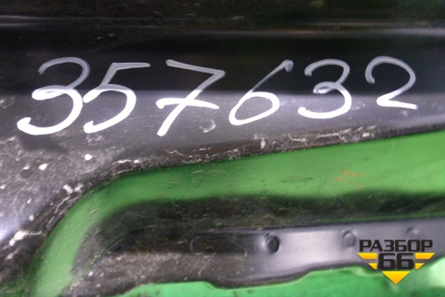 Кузовной элемент (стойка задняя правая новый) (7P5805889) для Porsche Cayenne с 2003-2010г (Каен)