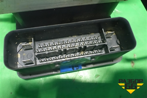 Блок ABS (30736588) для Volvo C30 с 2006г