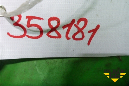 Петля двери передней правой нижняя (80401JK00A) для Infiniti Infiniti QX56/QX80 (Z62) с 2010г (Ку икс56/80)