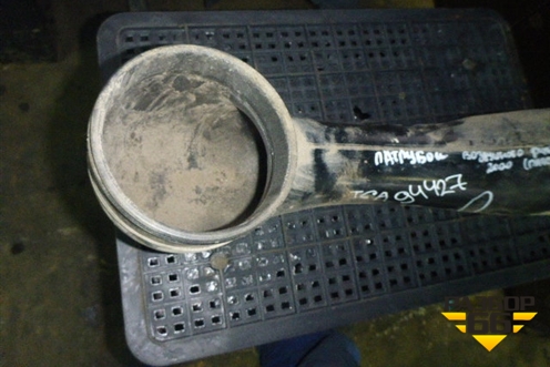 Патрубок воздушного фильтра  (пластиковый) (81082010490) для MAN TGA 4-Series  с 2000-2008г (ТГА)