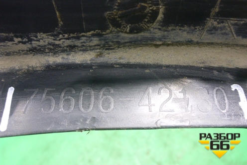 Накладка заднего крыла левого (после2015г) (7560642130) для Toyota Rav-4 с 2012-2019г (Рав 4)