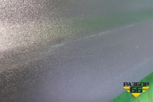 Накладка двери передней правой (4M0853960F) для Audi Q7 c 2015г (Ку 7)