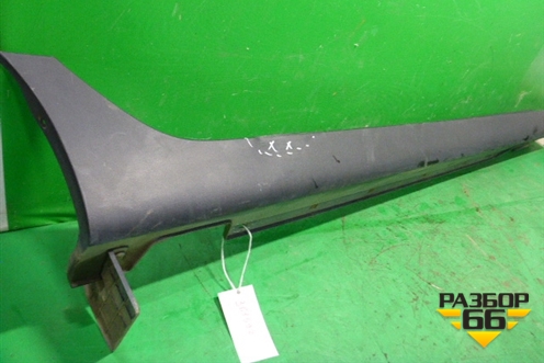 Накладка на порог наружная правая (877522S000) для Hyundai ix 35 с 2010г (Ай икс 35)