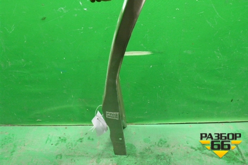 Кузовной элемент (стойка центральная левая новая) (6131202140) для Toyota Auris с 2006-2012г (Аурис)