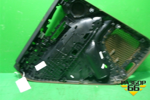 Обшивка двери задней правой под электрику (коричневая кожа) для Porsche Cayenne с 2010-2017г (Каен)