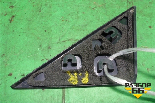 Накладка двери передней правой уголок для Mazda Mazda 6 (GJ) с 2012-2025г