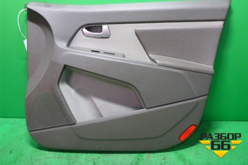 Обшивка двери передней правой под электрику (светло-коричневая) (823613U000) для Kia Sportage с 2010-2015г (Спортеидж 3)