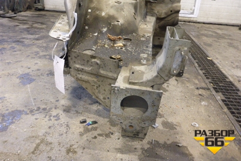 Лонжерон передний правый для Peugeot 407 с 2004г