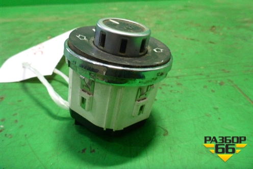 Переключатель режимов подвески (7L6927135C) для Volkswagen Touareg c 2002-2010г (Туарег)