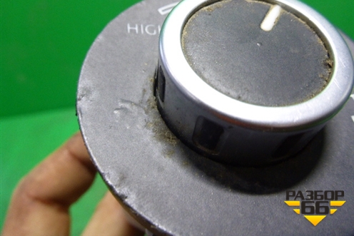 Переключатель режимов подвески (7L6941435K) для Volkswagen Touareg c 2002-2010г (Туарег)