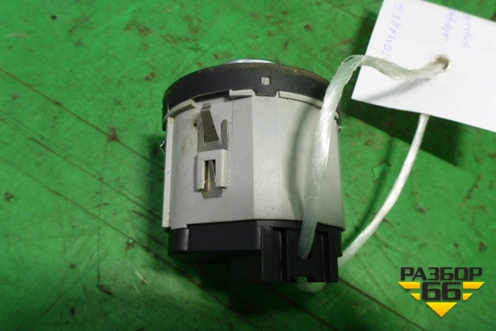 Переключатель режимов подвески (7L6941435K) для Volkswagen Touareg c 2002-2010г (Туарег)