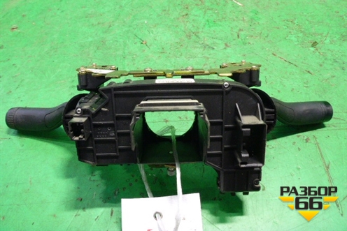 Переключатель подрулевой в сборе для Volkswagen Touareg c 2002-2010г (Туарег)