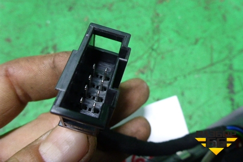 Плафон салонный передний (не под люк) (7L0868403) для Volkswagen Touareg c 2002-2010г (Туарег)