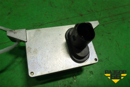 Датчик ускорения (7E0907652A) для Volkswagen Touareg c 2002-2010г (Туарег)