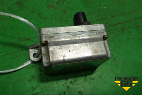 Датчик ускорения (7E0907652A) для Volkswagen Touareg c 2002-2010г (Туарег)