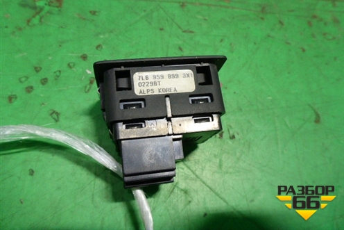Кнопка (7L6959899) для Volkswagen Touareg c 2002-2010г (Туарег)