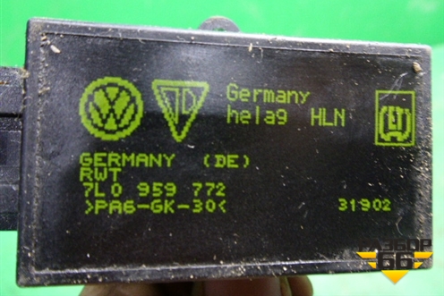 Реле подогрева сидений (7L0959772) для Volkswagen Touareg c 2002-2010г (Туарег)