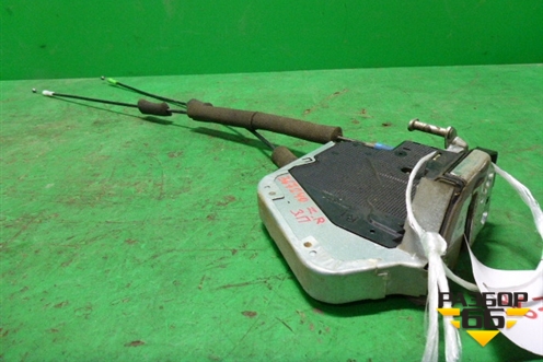 Замок двери задней правой (8 контактов) для Lexus RX 300 c 2009-2015г (РХ)