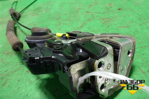 Замок двери задней правой (8 контактов) для Lexus RX 300 c 2009-2015г (РХ)