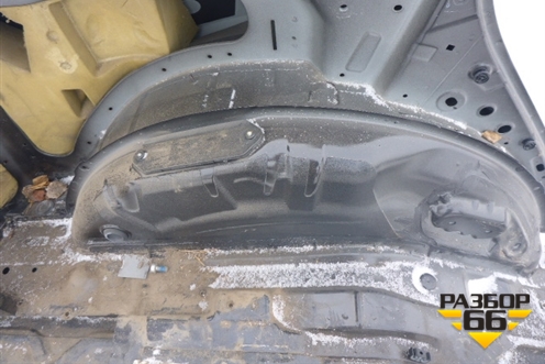 Крыло заднее левое для Volkswagen Touareg c 2002-2010г (Туарег)