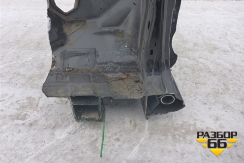 Лонжерон передний правый для Volkswagen Touareg c 2002-2010г (Туарег)