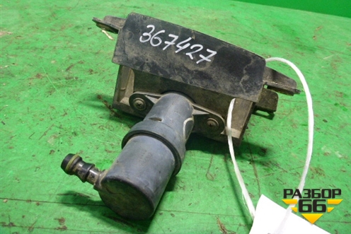 Форсунка омывателя фары правая (до 2006г) (7L6955978) для Volkswagen Touareg c 2002-2010г (Туарег)