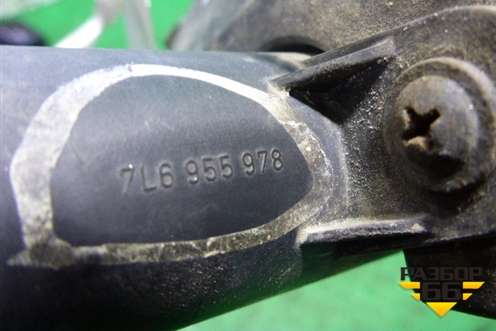 Форсунка омывателя фары правая (до 2006г) (7L6955978) для Volkswagen Touareg c 2002-2010г (Туарег)