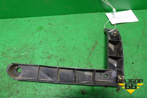 Кронштейн заднего бампера левый (под фонарь) (7L6807861) для Volkswagen Touareg c 2002-2010г (Туарег)