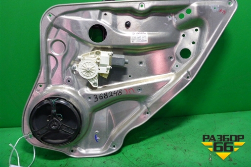 Стеклоподъёмник электрический задний правый (седан в сборе) для Mercedes Benz C-Klass W204 с 2007-2014г (Ц)