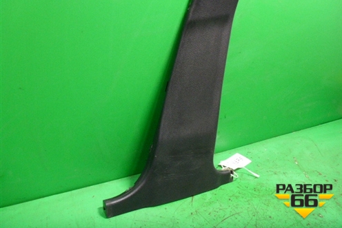 Обшивка стойки центральная нижняя правая (A2046900425) для Mercedes Benz C-Klass W204 с 2007-2014г (Ц)