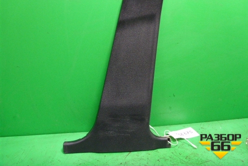 Обшивка стойки центральная нижняя правая (A2046900425) для Mercedes Benz C-Klass W204 с 2007-2014г (Ц)