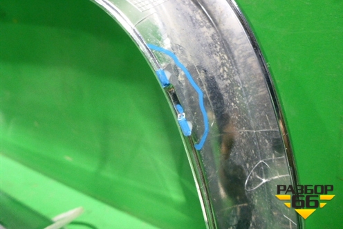 Накладка на решетку радиатора (левая) для BMW 1-серия F20/F21 с 2011г