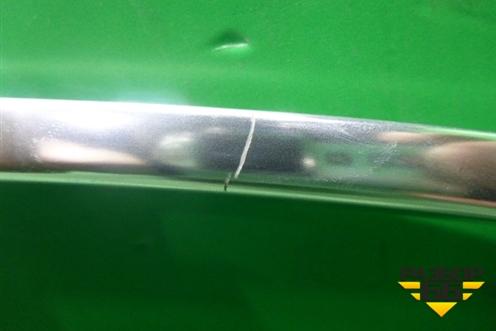 Молдинг на кузов левый (седан) для Mercedes Benz C-Klass W204 с 2007-2014г (Ц)