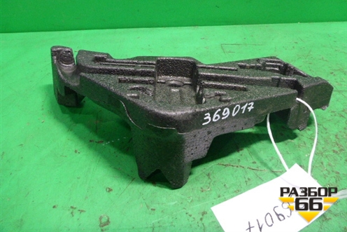 Ящик инструментальный в багажник (7L0012113) для Volkswagen Touareg c 2002-2010г (Туарег)